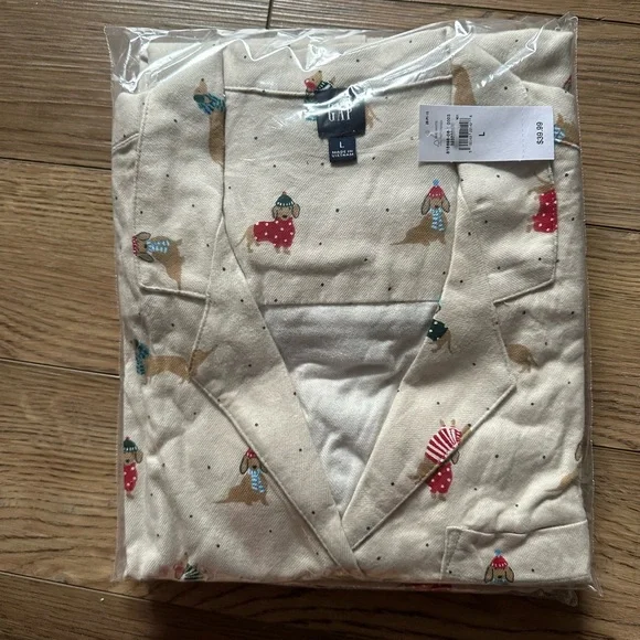 VIRAL NWT Gap Dachshund PJ Women’s Relaxed Flannel Sleep Shirt Christmas Pajamas - Picture 6 of 6